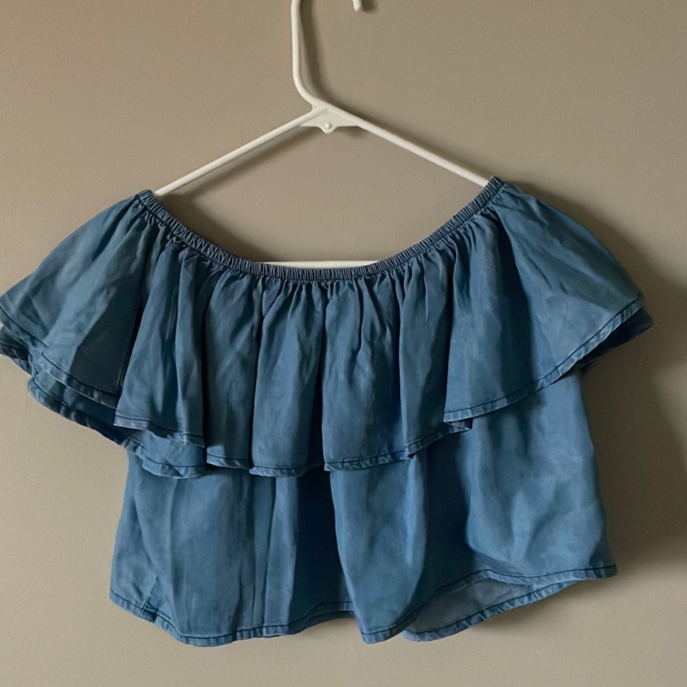 Forever 21 | Blue Chambray | Off the Shoulder | Crop | Ruffle | Size S